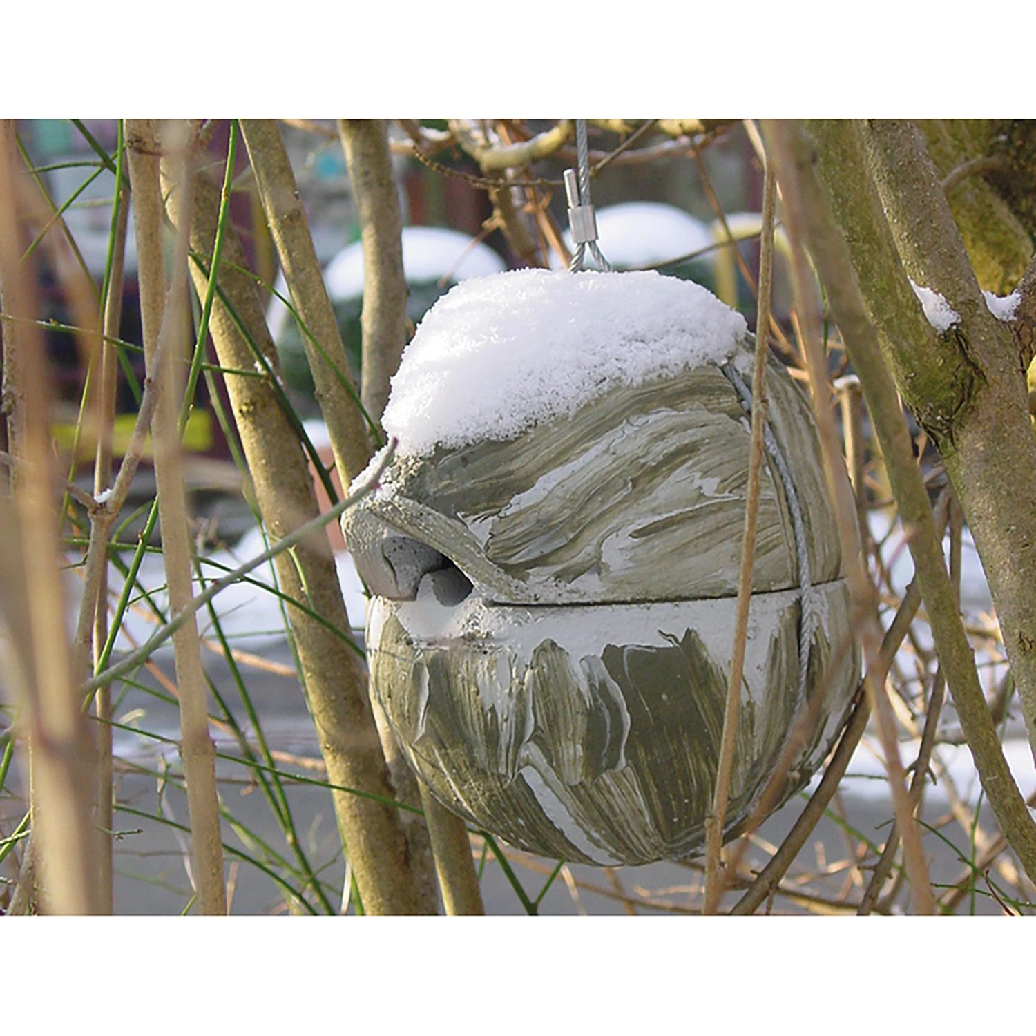 Twentyfour Nistkugel Zaunkönig - Holzbeton - Grün gemustert 4 Twentyfour Nistkugel Zaunkönig - Holzbeton - Grün gemustert – Bild 2