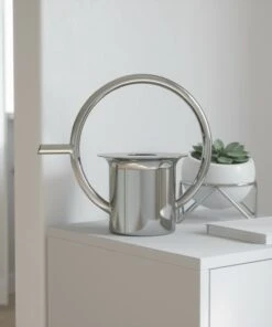 Umbra Gießkanne Quench - Edelstahl - Stainless Steel - 26,035cm x 24,892cm x 15,24cm 33 Umbra Gießkanne Quench - Edelstahl - Stainless Steel - 26,035cm x 24,892cm x 15,24cm -Gartenaccessoires Verkäufe 2022 1000316952 220112 13083000058 DETAILS P000000001000316952