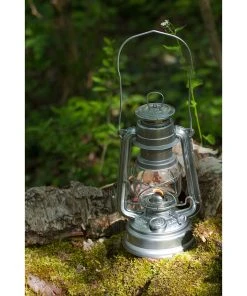 Siena Garden Sturmlaterne Paris II - Stahl - Silber -Gartenaccessoires Verkäufe 2022 1000346369 220531 024 MOOD DETAILS P000000001000346369 mood