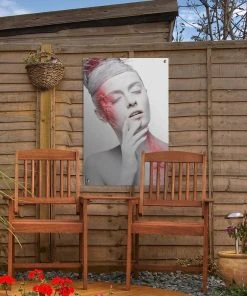 MuchoWow Outdoor-Poster 40x60 Frau - Weiß - -Gartenaccessoires Verkäufe 2022 2558fe3a2d2f40f08bb5ad2865fdbaf6