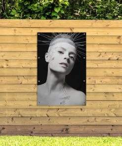 MuchoWow Outdoor-Poster 80x120 Frau - Schwarz -Gartenaccessoires Verkäufe 2022 34f5dd33b8d34a5e8757dac57c27b1ca