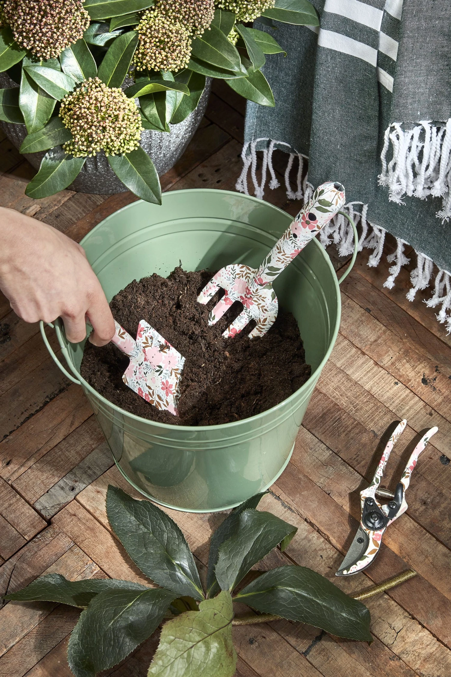 Mica Decorations Gartengeräte (3-teilig) - Grün 4 Mica Decorations Gartengeräte (3-teilig) - Grün – Bild 2