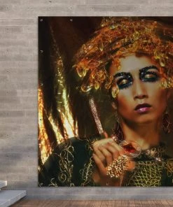 MuchoWow Outdoor-Poster 200x200 Frau - Gold - -Gartenaccessoires Verkäufe 2022 4fa8e145eca84c77be9ad79801f8a8a5